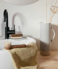 Andree Jardin Face Cleansing Brush - Ash Wood & Horsehair