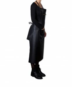 Dutchdeluxes Extra Long Leather Zipper Apron In Classic Black