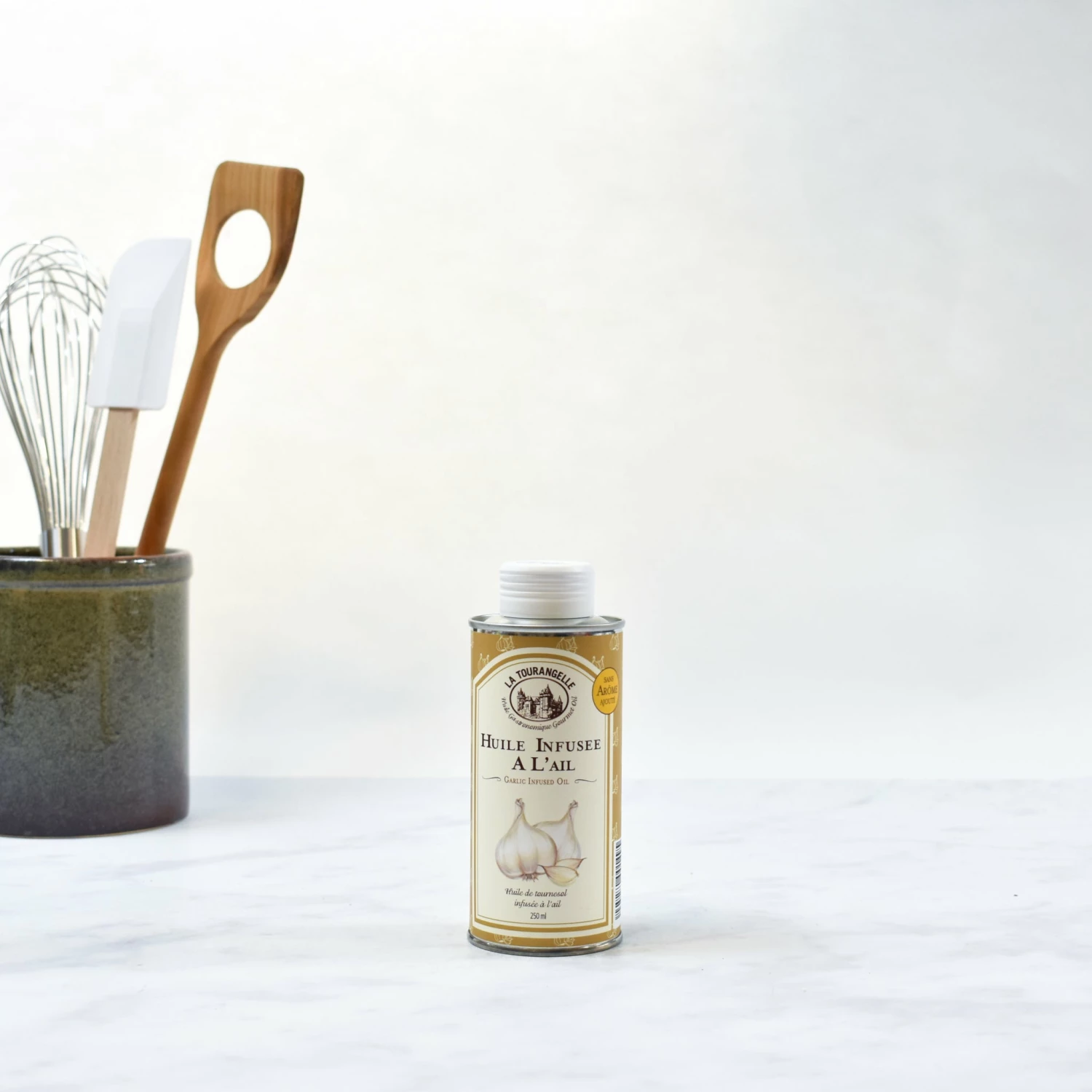 Ingredients La Tourangelle Garlic Oil 250ml 5 Ingredients La Tourangelle Garlic Oil 250ml