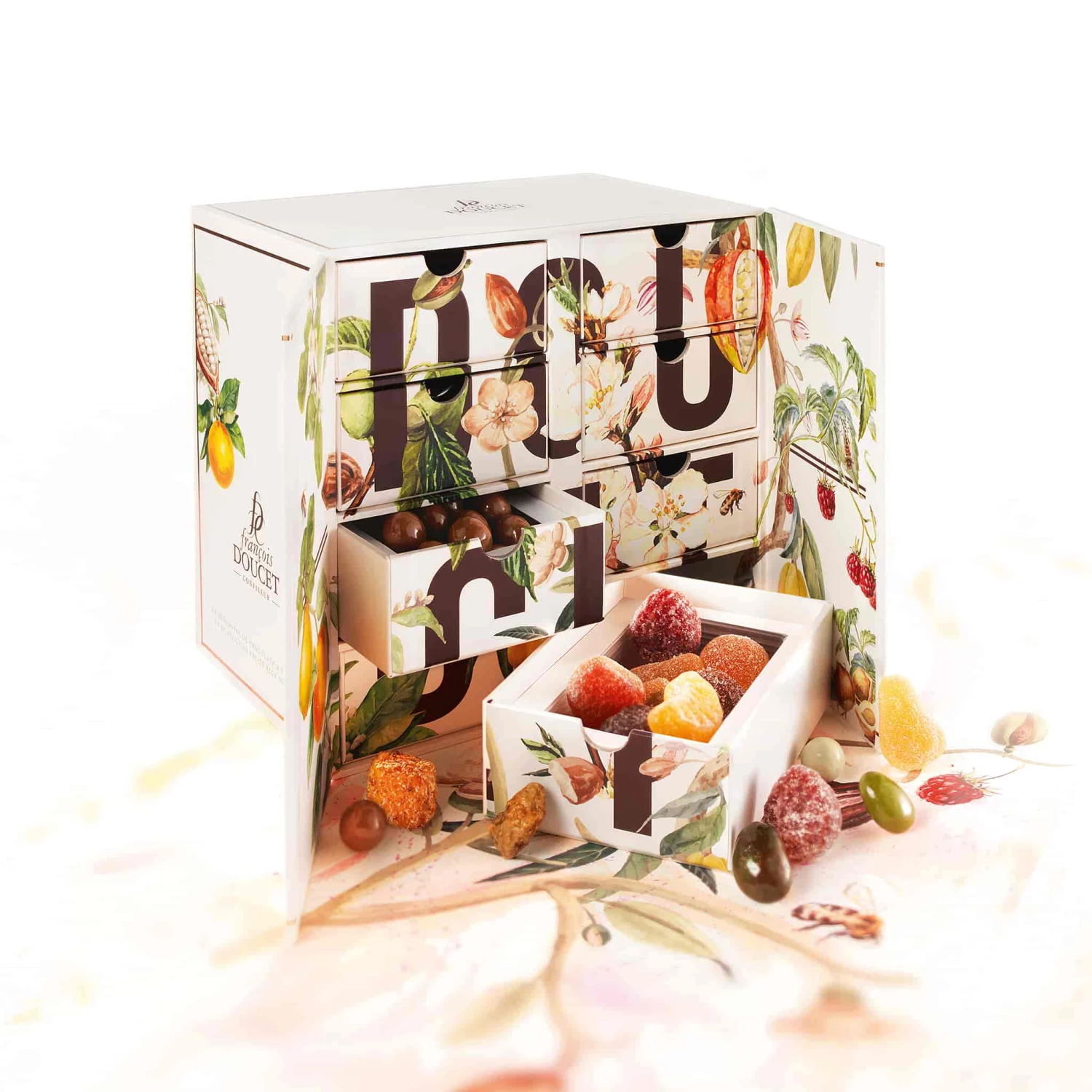 Francois Doucet Provence Confectionery Chest 600g 3 Francois Doucet Provence Confectionery Chest 600g