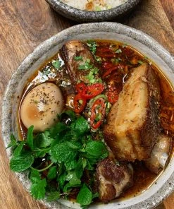 The Vietnamese Larder Chilli & Lemongrass Sauce SEASONAL INSPIRATION