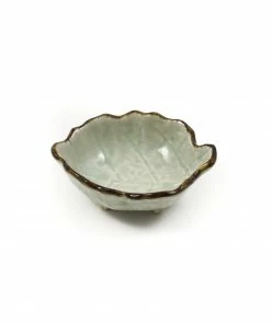 Kiji Stoneware & Ceramics Cream & Pale Green Leaf Dish